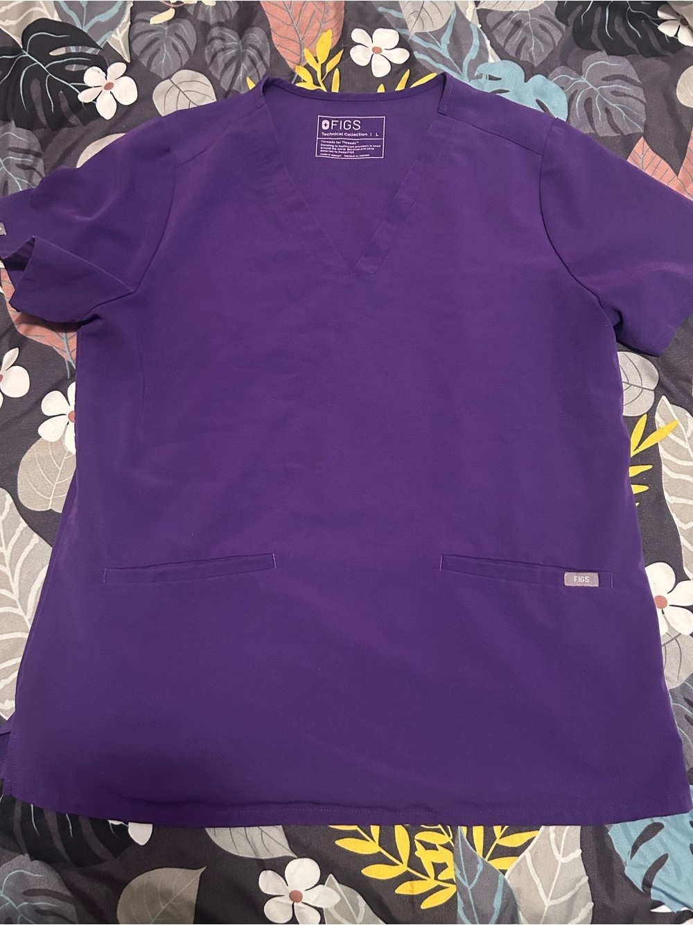 Figs Women’s V-Neck Top in Deep Purple